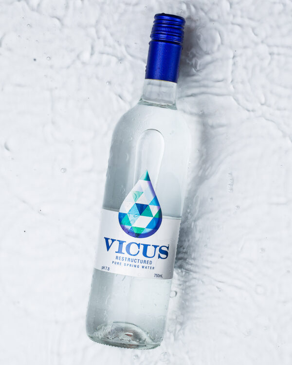 VICUS Water Bottle 2