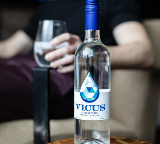 VICUS Water Bottle 5, fancy human